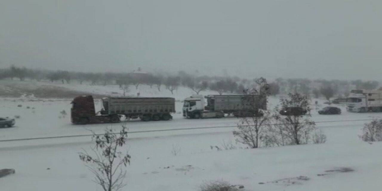 Malatya’da ulaşıma kar engeli