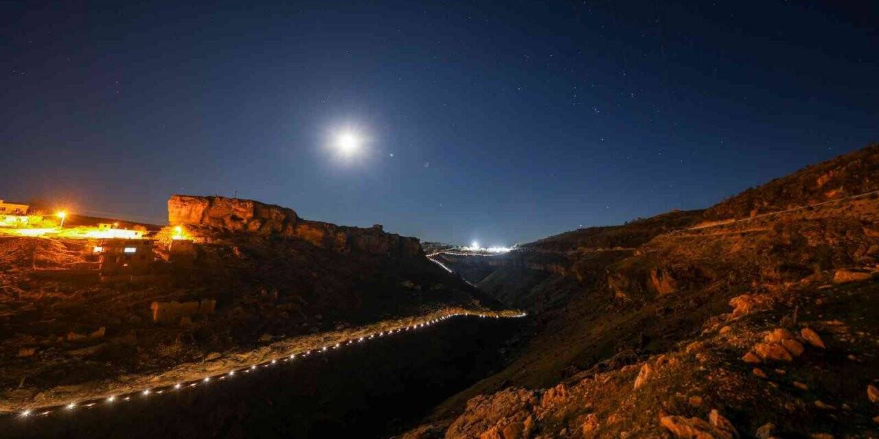 Asur Kalesi ve Peygamber Kabirleri çevre düzenleme çalışmaları tamamlandı