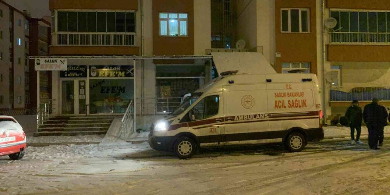 Bunalımda olan adam kendini asarak yaşamına son verdi