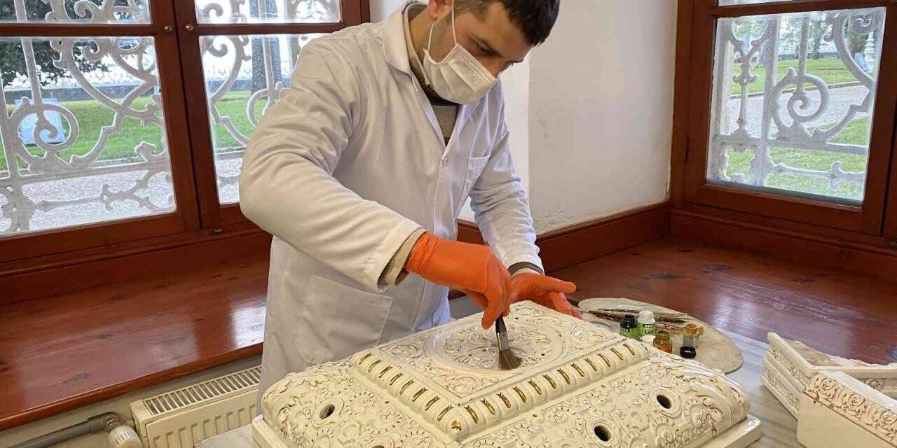 Osmanlı döneminden kalan çini sobalar restore edilerek gün yüzüne çıkıyor