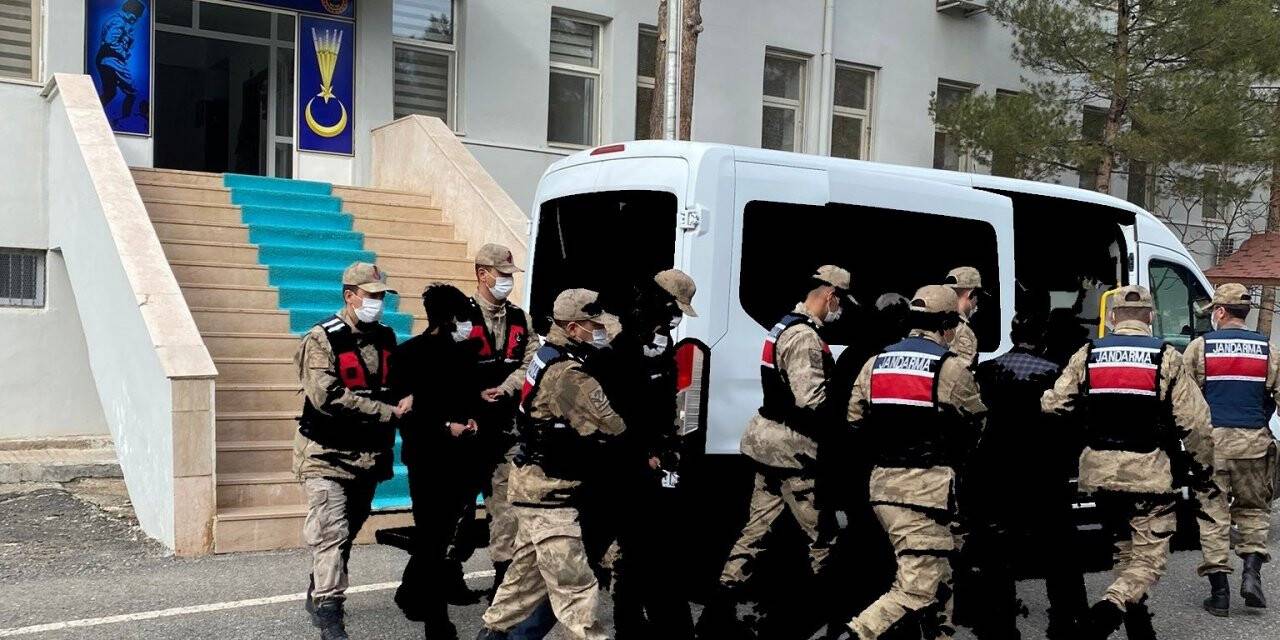 Siirt’te terör operasyonu: 5 gözaltı