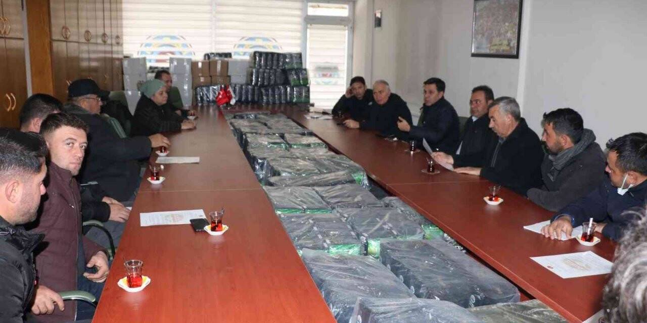 Sandıklı’da şeker pancarı üretimiyle ilgili taraflar bir araya geldi