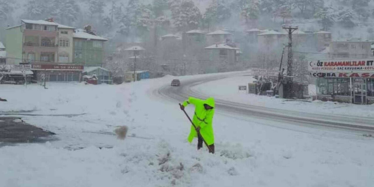 Sertavul Geçidi’nde zincirsiz araç geçişine izin verilmiyor