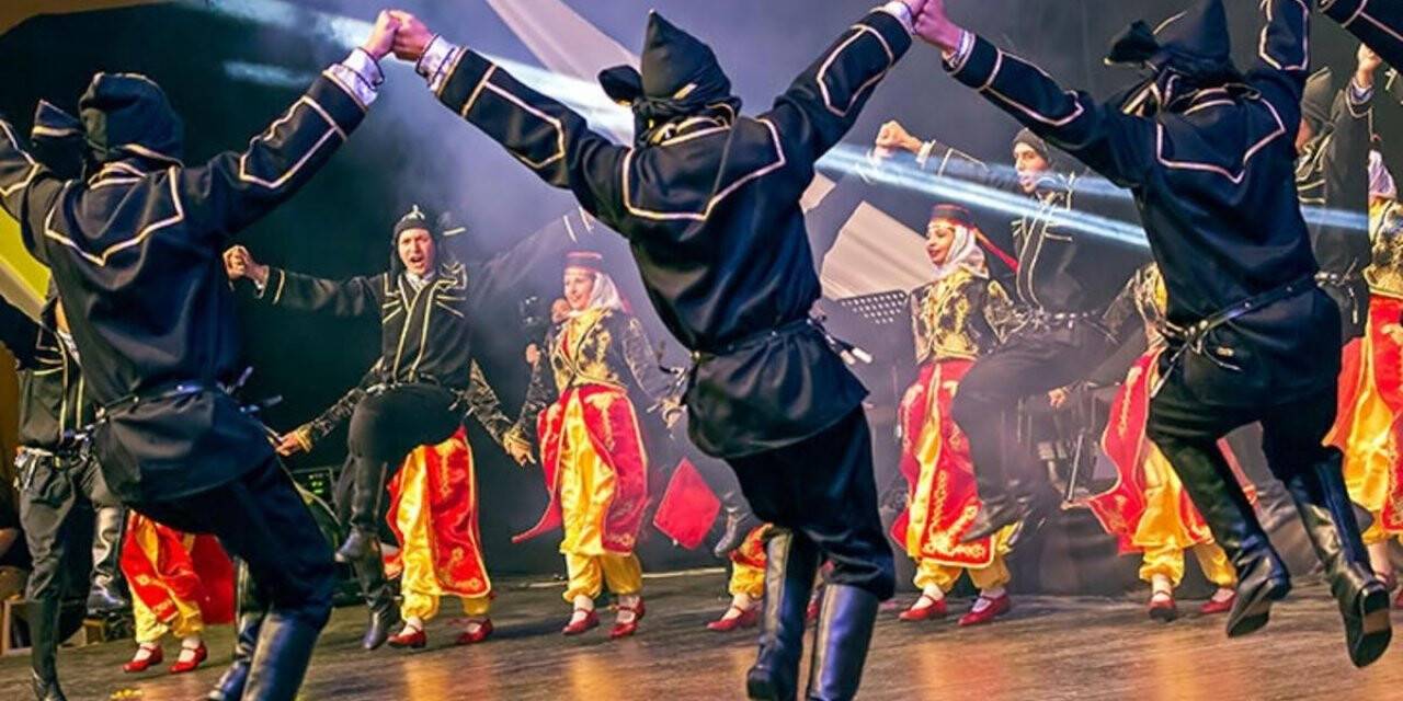 Darıca’da halk oyunları gösterisi düzenlenecek