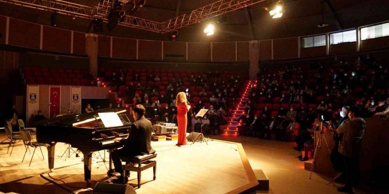 Nazım Hikmet’in 120’inci yaş günü Bodrum’da kutlandı