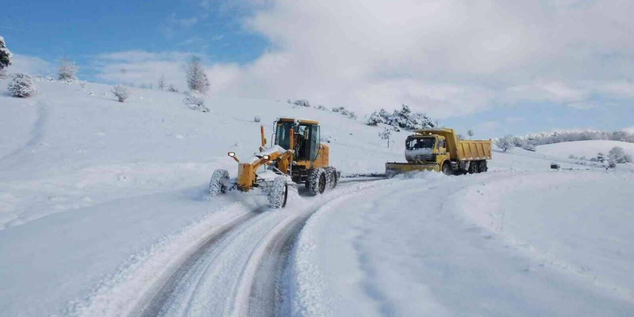Tokat’ta, 103 köy yolu ulaşıma kapandı