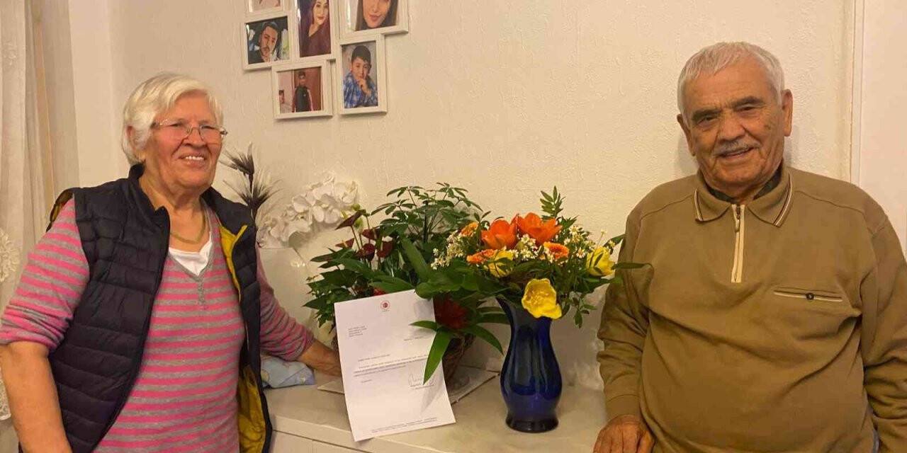 Nürnberg Başkonsolosu Deniz’den Arslan çiftine 65’inci evlilik yıl dönümü tebriği