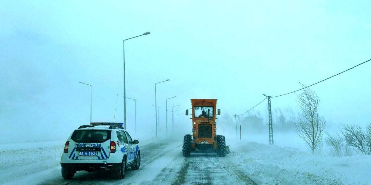 Van’da ulaşım durma noktasına geldi