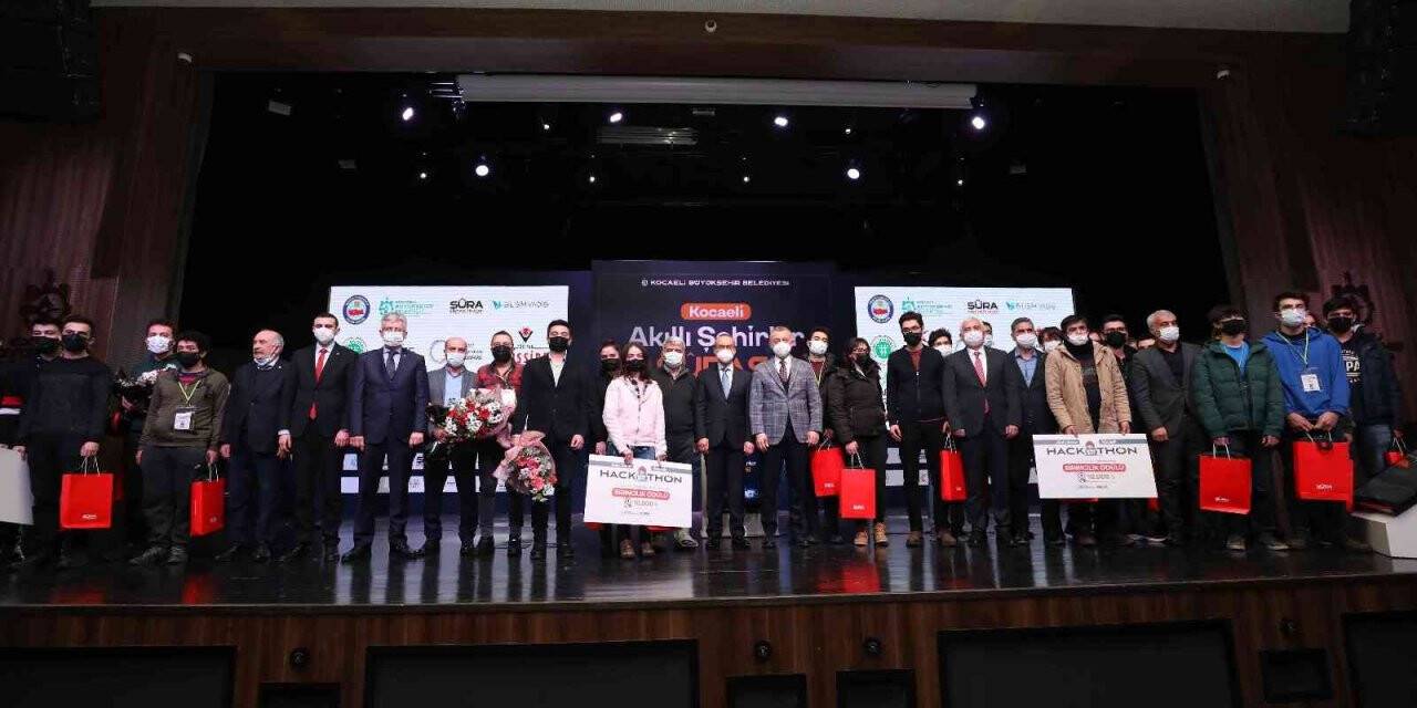 Kocaeli’de "Akıllı Şehirler Şurası" düzenlendi