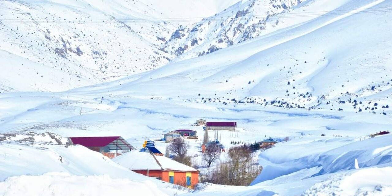 Kahramanmaraş’ta kar manzarası eşsiz güzellikler sunuyor