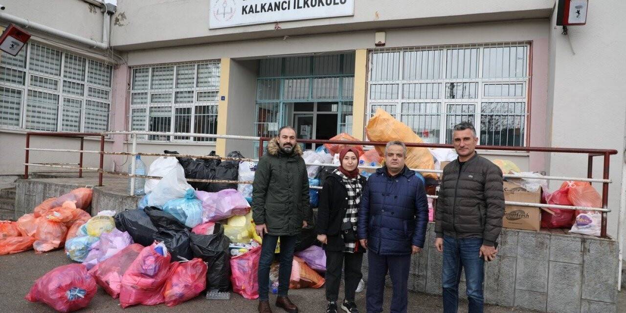 İlkokul öğrencileri 3,5 ton atığı ekonomiye kazandırdı