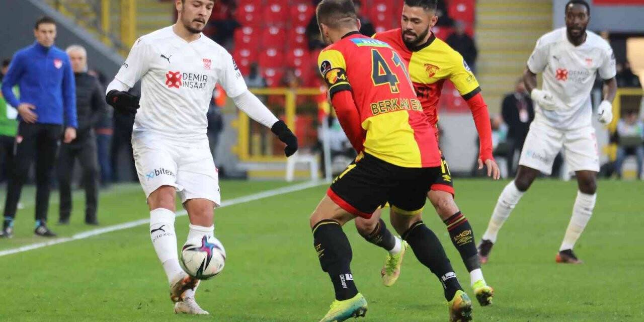 Sivasspor, 6. mağlubiyetini Göztepe deplasmanında aldı