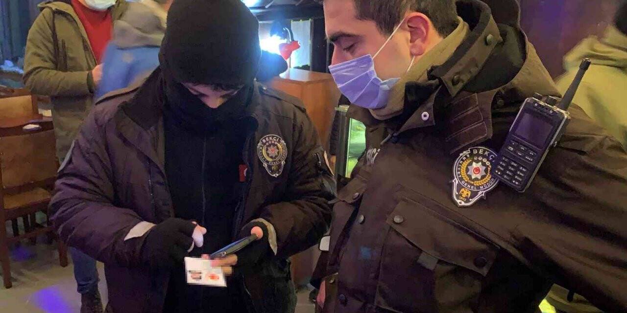 Fatih’te genel asayiş uygulaması yapıldı