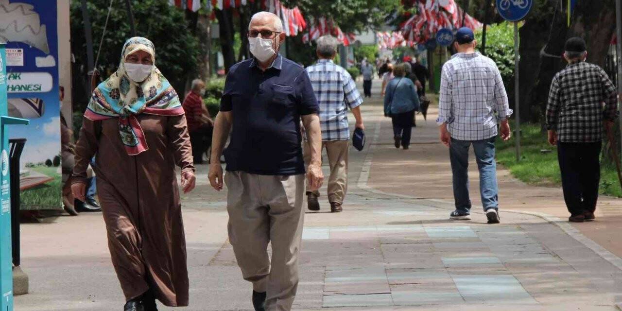 O isim uyardı: “Emekliyseniz maaşınıza haciz koydurmayın”