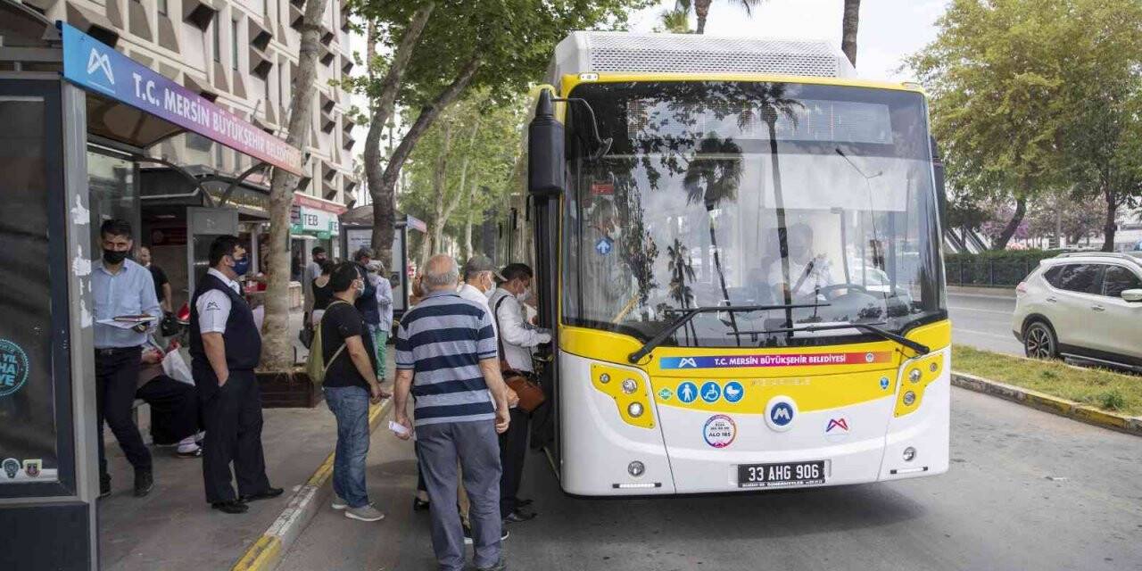Mersin çevreci otobüs, akıllı durak ve bisiklet yollarıyla donatıldı