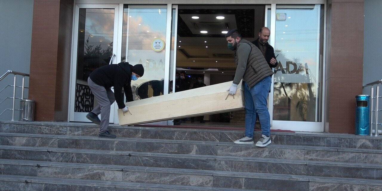 Gençlerin tasarruf ampullü uyuşturucu partisi faciayla sonlandı