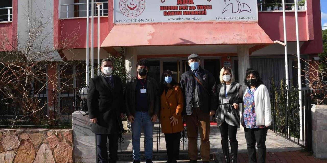 Kuşadası Belediyesi yöneticilerinden anlamlı ziyaret