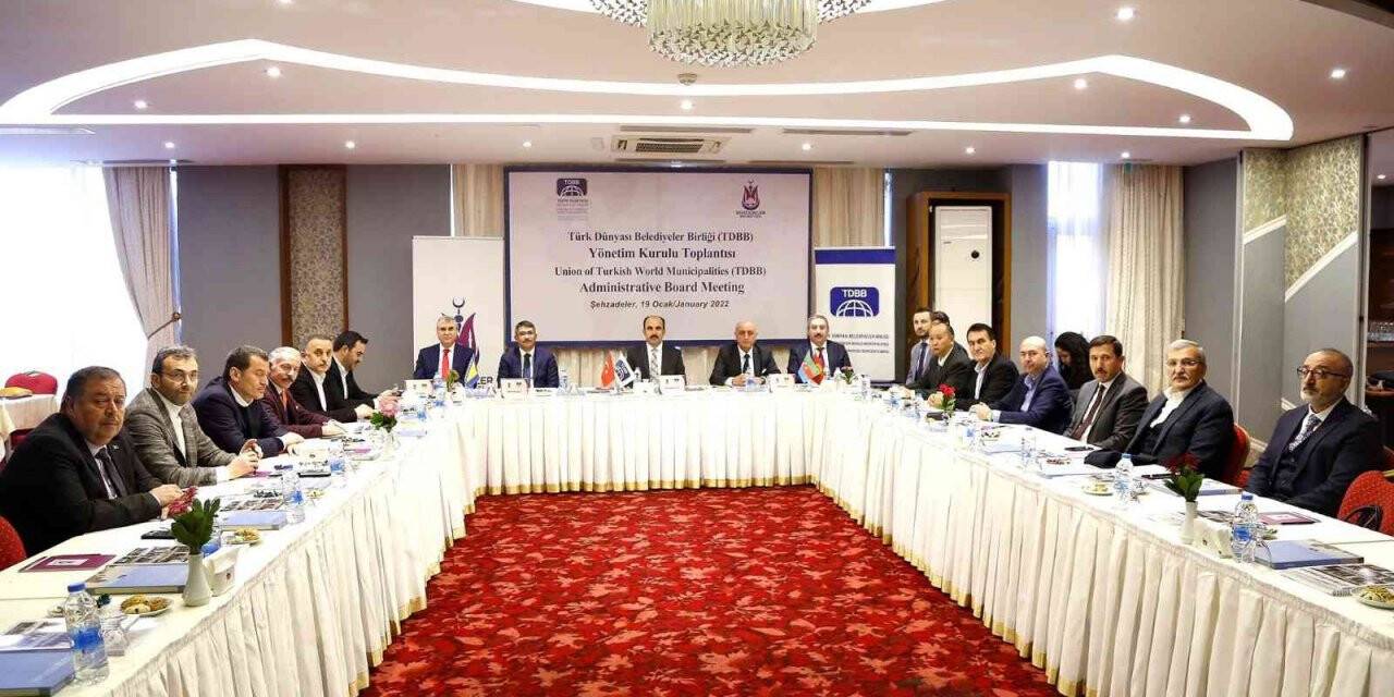 Başkan Özlü, TDBB toplantısı için Manisa’da