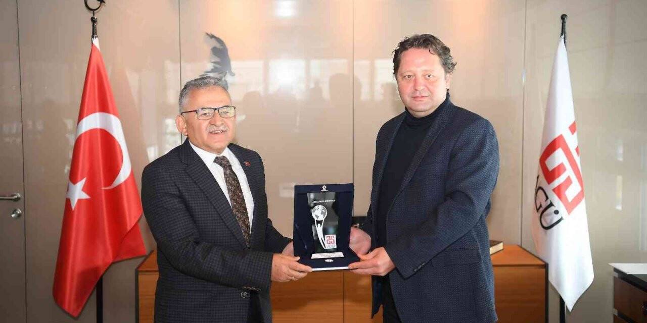 Başkan Büyükkılıç’tan üniversite rektörlerine ziyaret