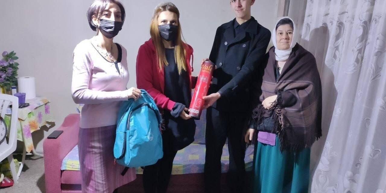 Bakan Kasapoğlu, Aydınlı gence verdiği verdiği sözü yerine getirdi