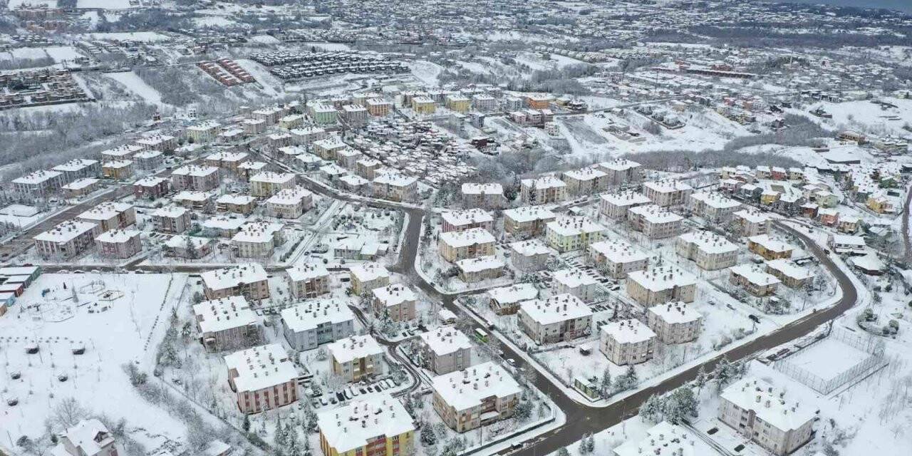 Başiskele’de kar timleri teyakkuzda