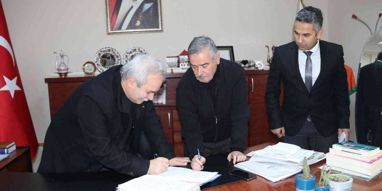 Kozan Belediyesinde toplu sözleşme sevinci