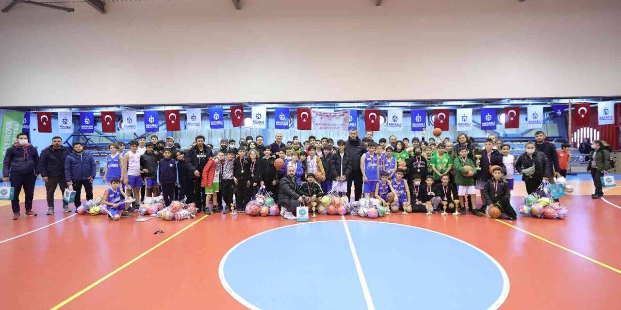 Çayırova’da basketbol turnvuvası
