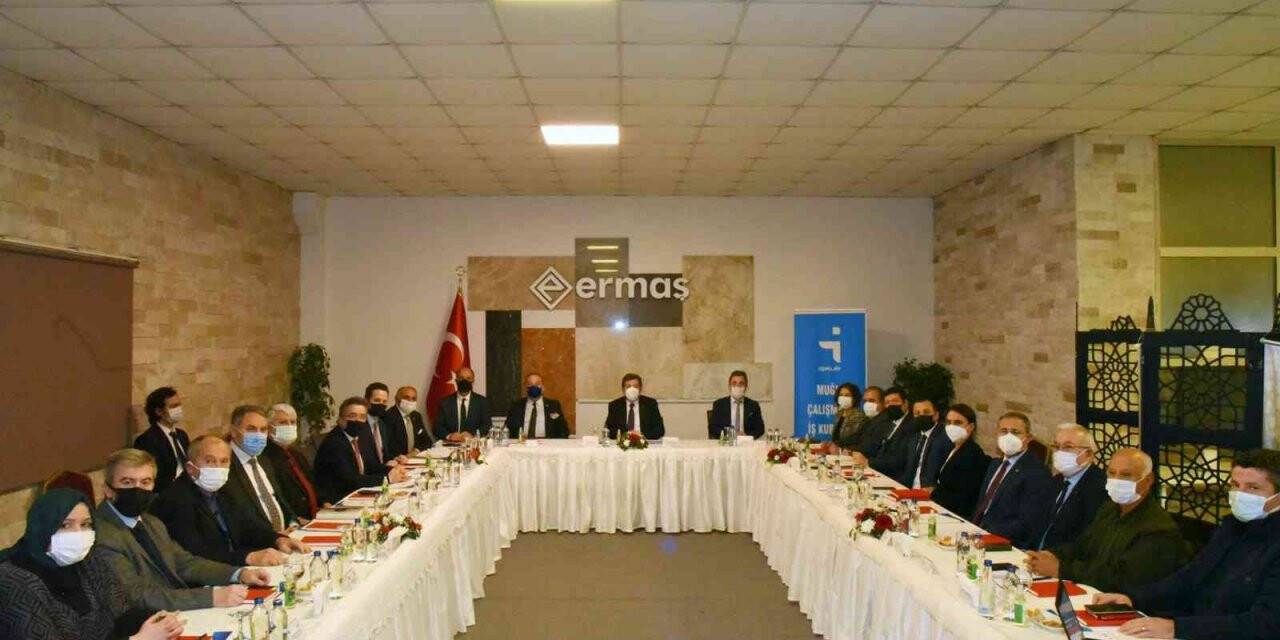 Muğla, genç işe yerleştirmede Türkiye üçüncüsü