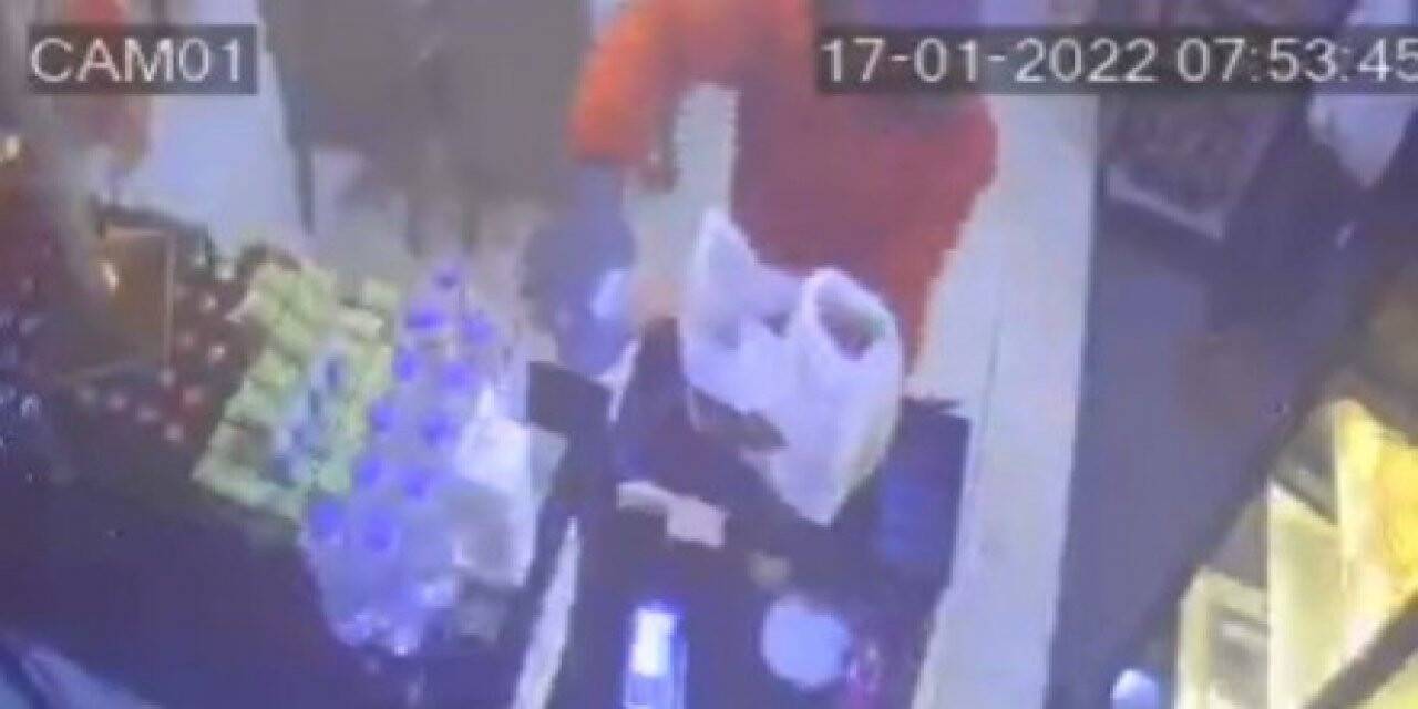 Alışveriş yapma bahanesi ile yardım kutusunu alıp gitti