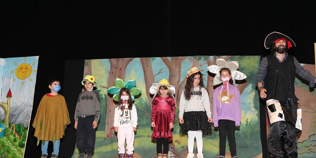 Merkezefendi Belediyesi’nden karne şenliği