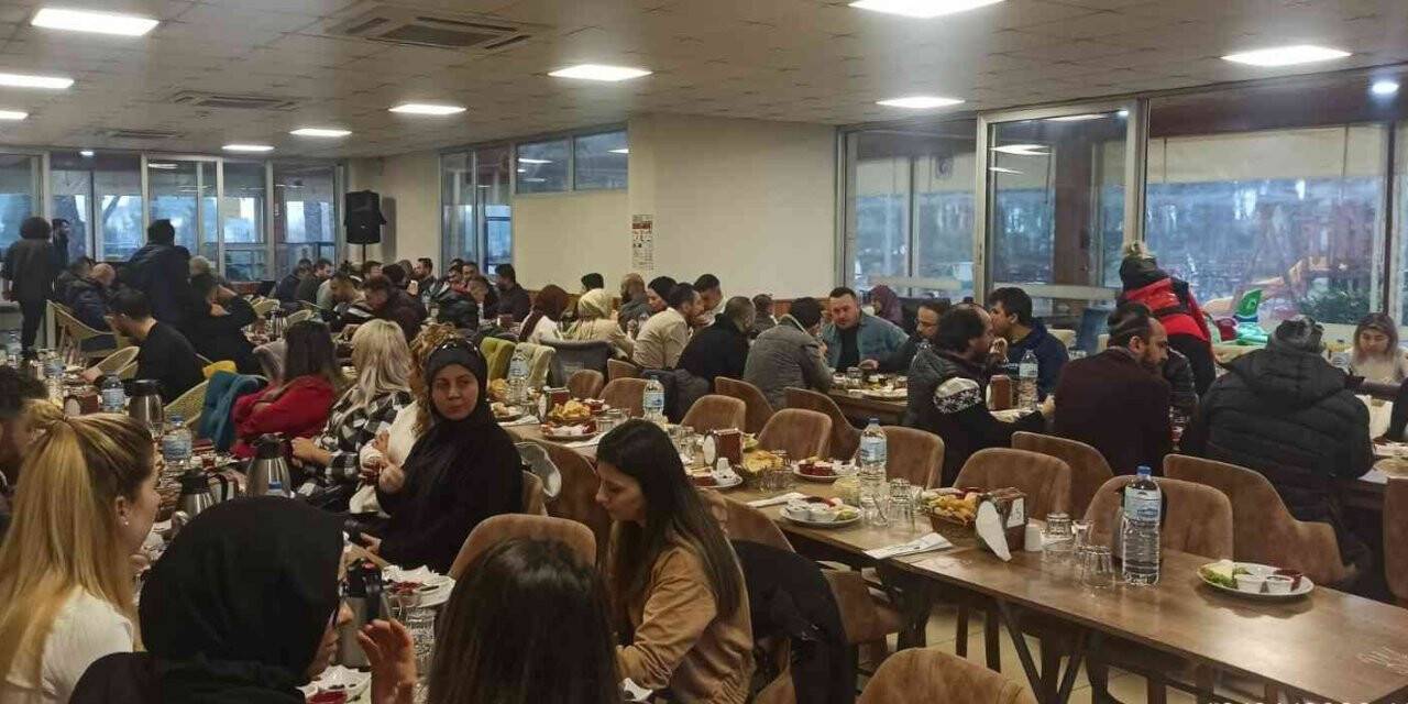 Manisalı kuaförler kahvaltıda buluştu