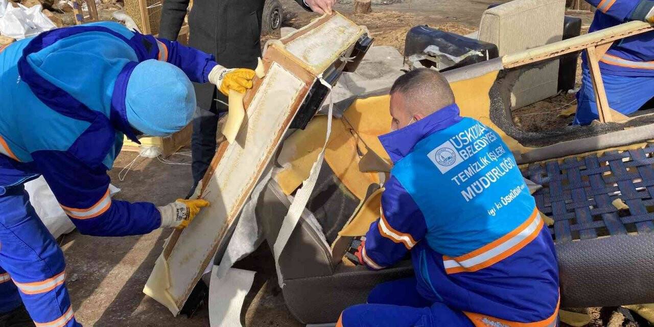 Üsküdar’da ihtiyaç sahiplerinin evleri geri dönüşüm ile ısınıyor