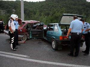 Muğla'da Trafik Kazası: 2 Ölü, 3 Yaralı
