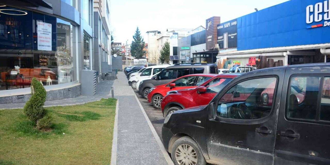 Günlerce yer işgal ediyorlar