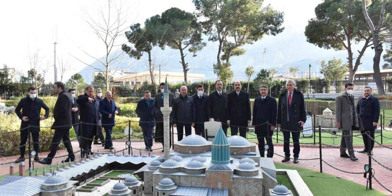 TDBB yönetim kurulu üyeleri Şehzadelerpark’a hayran kaldı