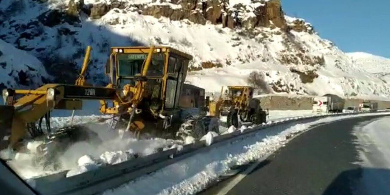Bitlis-Baykan karayolu ulaşıma açıldı
