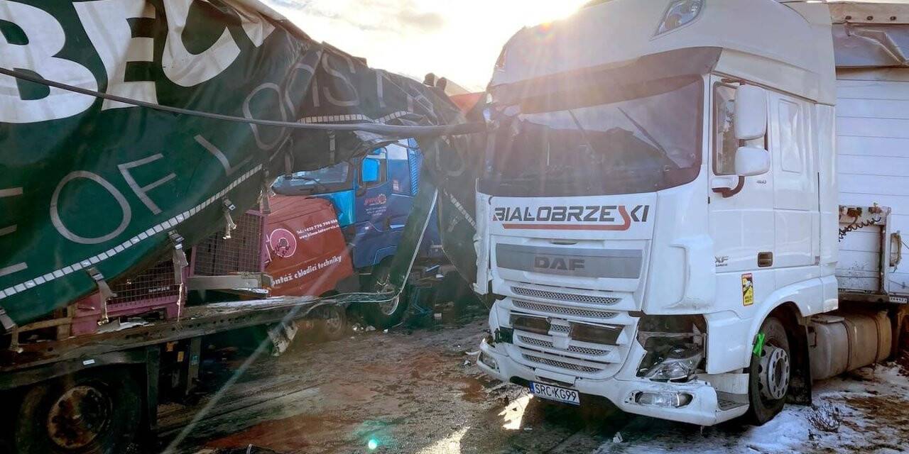 Çekya’da 36 aracın karıştığı zincirleme kaza