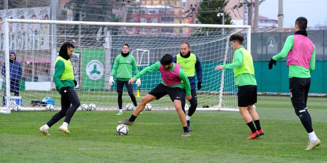 GZT Giresunspor 4 eksikle çalıştı