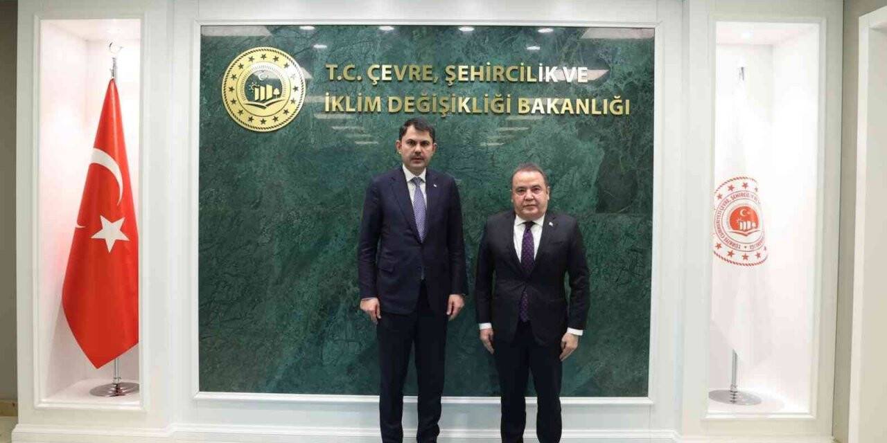 Bakan Kurum, Başkan Böcek’i ağırladı