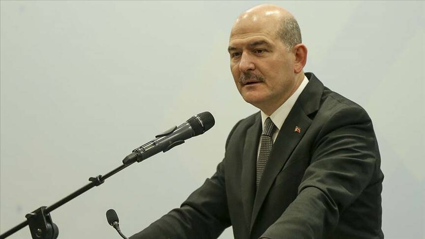 Bakan Soylu, Diyarbakır annelerinden birinin daha evladına kavuşacağını duyurdu