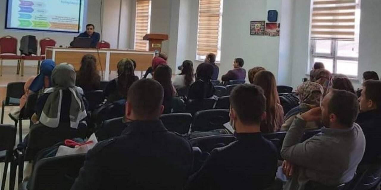 Öğretmenlere ve eğitim çalışanlarına "İş Sağlığı ve Güvenliği Temel Eğitimi" düzenlendi