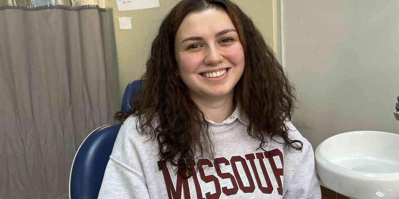 Dolgu yaptırmak isterken çenesinde bakın ne çıktı?