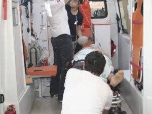 KORUMA ARACI KAZA YAPTI: 1’İ AĞIR 2 POLİS YARALI