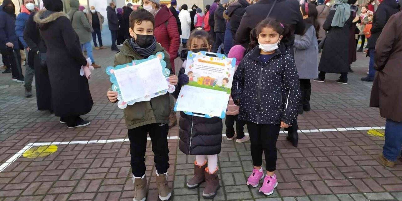 İstanbul’da karne heyecanı