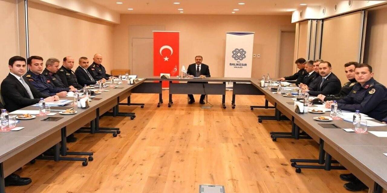 Bölge güvenlik toplantısı Erdek’ te yapıldı