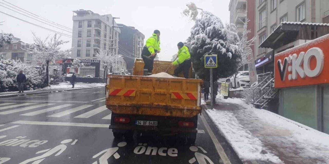 Büyükşehir tüm ekipleriyle teyakkuzda