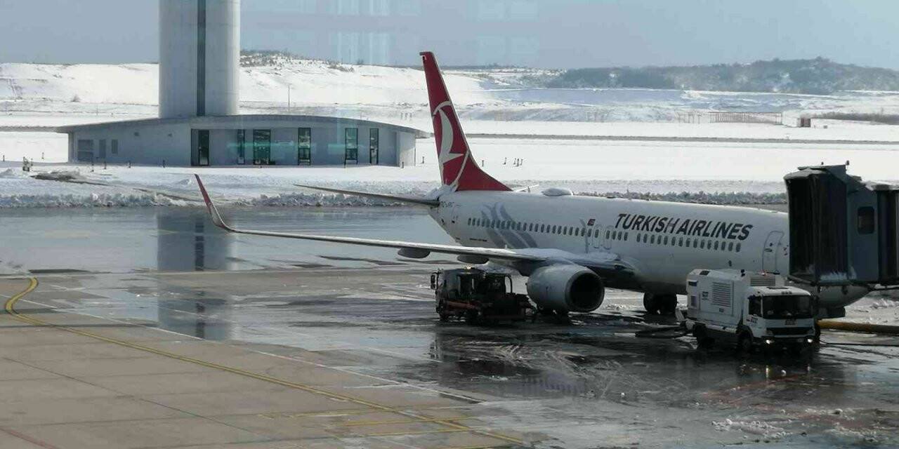 İstanbul Havalimanında uçuşlar artarak devam ediyor