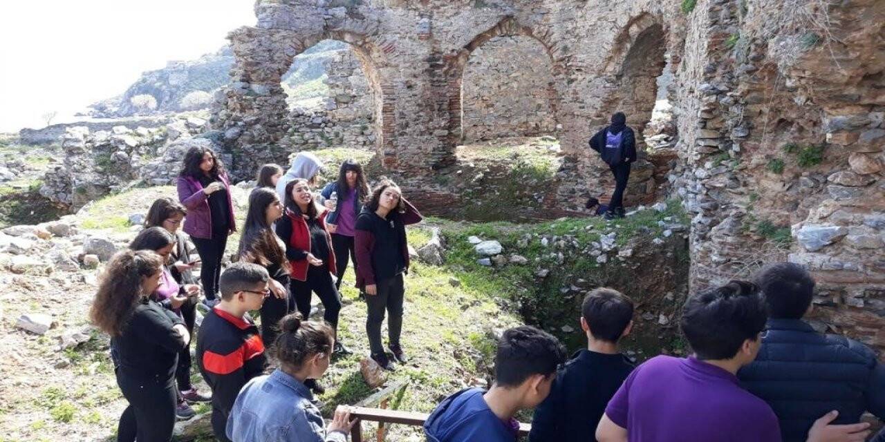 Kültür ve Turizm Müdürlüğü, öğrencileri müzelere çağırıyor