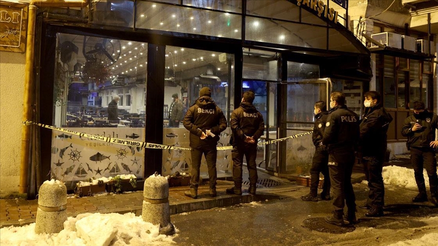 Beşiktaş eski yöneticisi Şafak Mahmutyazıcıoğlu, İstanbul'da silahla vurularak hayatını kaybetti
