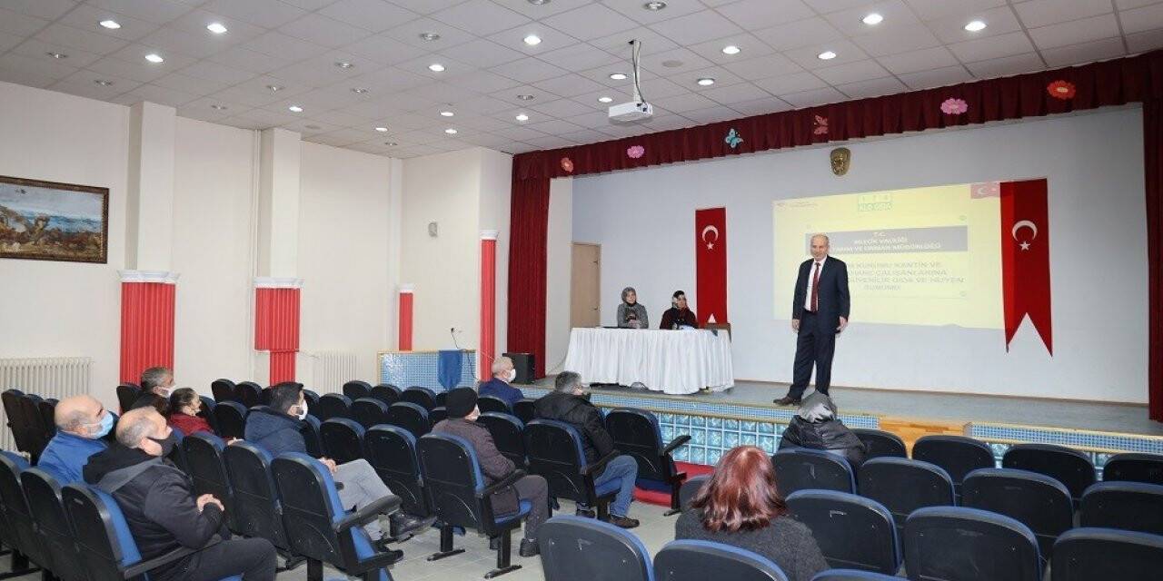 Kantin ve yemekhanelerde çalışan personele hijyen eğitimi verildi
